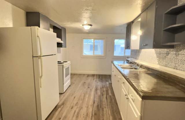 485 N 15th E Gallery 2