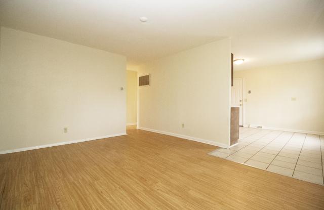 3652 Dixie Dr Gallery 3