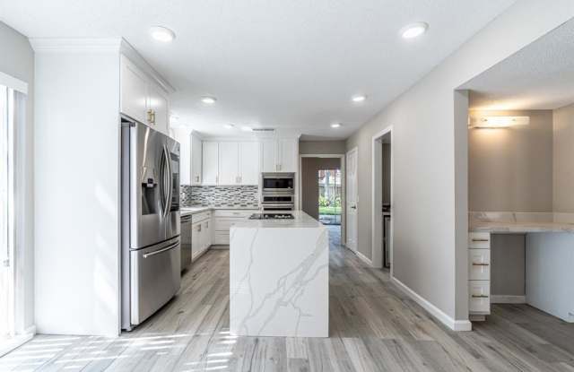 11002 Cranbrook Road Gallery 2