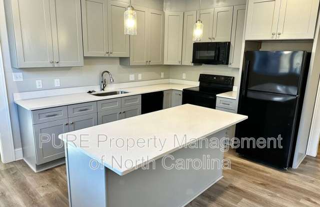 708 Union St S photos photos