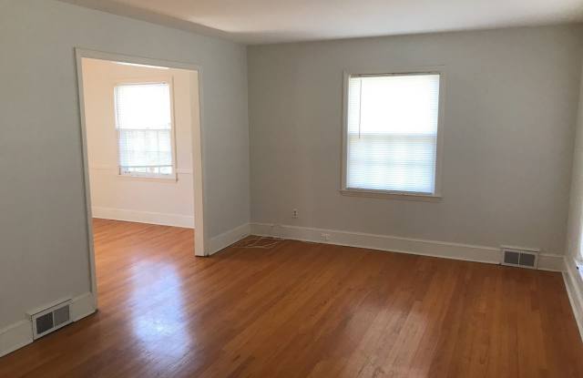 6736 Burlwood Road Gallery 2