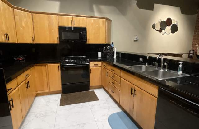 One-of-a-Kind Tejon Street Condo in Unbeatable Location! No Utility Setup Required! photos photos