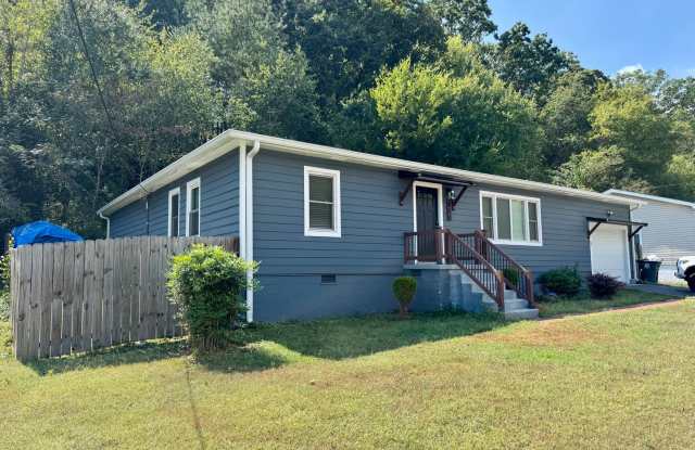 854 Lupton Dr. - Furnished Mid/Long Term 3 bed/3 bath Rental Home in Red Bank! $3,600/mo. | Utilities Included Gallery 3