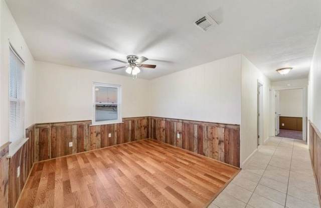3401 Cherry Avenue Gallery 3