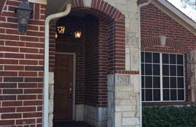 5201 Promised Land Drive Gallery 2