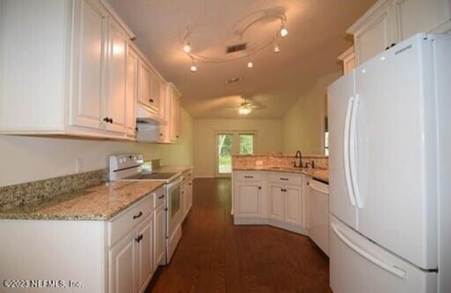 3482 HICKORY LANDING Court Gallery 4