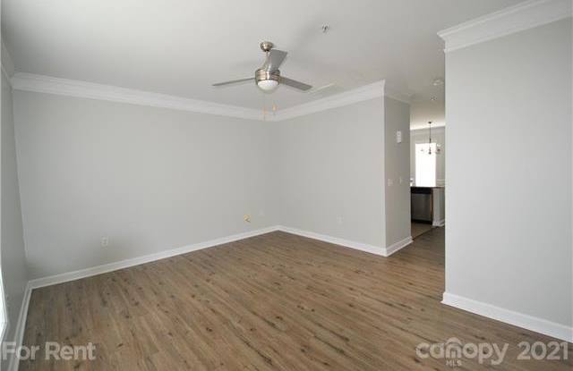 2084 Ayrsley Town Boulevard Gallery 4