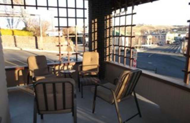 203 Nw Despain Ave Gallery 3