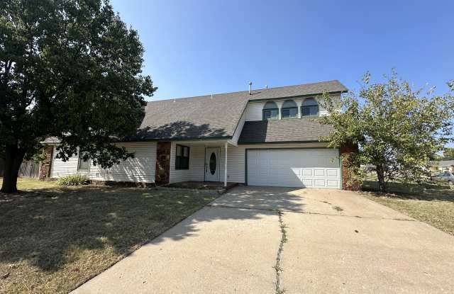 12303 E 87th St N - 12303 East 87th Street North, Owasso, OK 74055