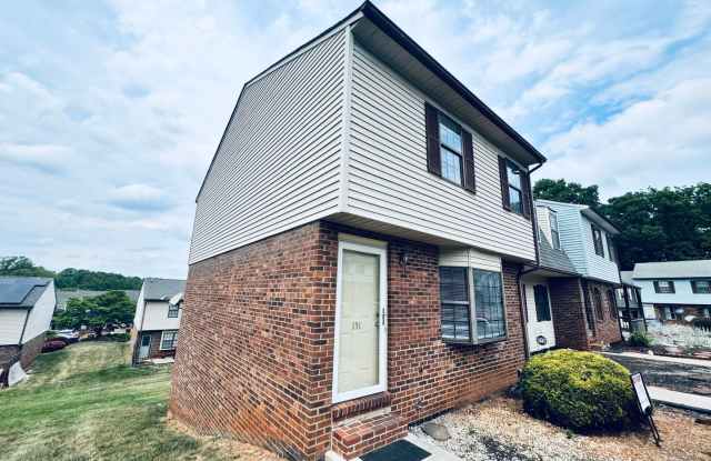 Great Campbell County Location FIRST MONTH RENT FREE photos photos