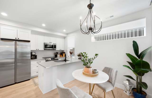 LUX 3BD, 2.5BA University Hills Townhome with 1-Car Garage photos photos