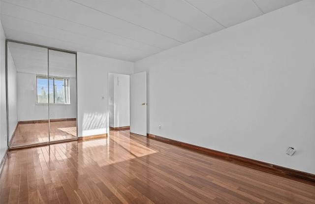 3260 Netherland Ave Apt 1B photos photos