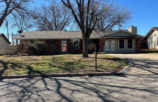 3301 Trinity Avenue photos photos