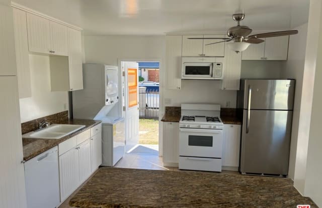 13636 Cerise Ave - 13636 Cerise Avenue, Hawthorne, CA 90250