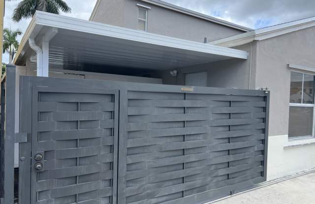 27356 Southwest 121st Court photos photos