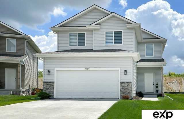 7919 N 93rd Street photos photos