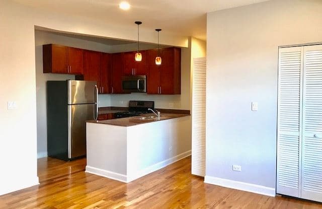 7223 N Rogers Ave - 7223 North Rogers Avenue, Chicago, IL 60645