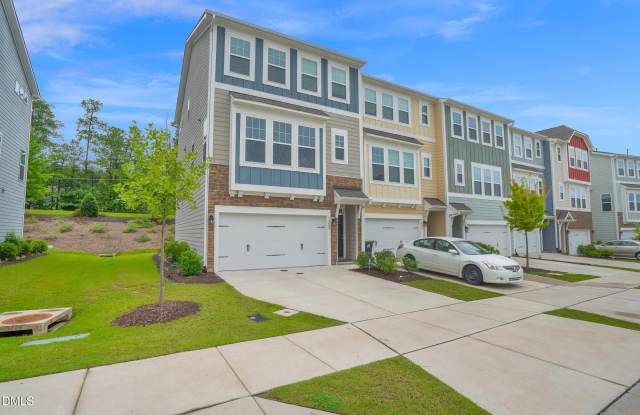 1202 Commack Drive Gallery 2