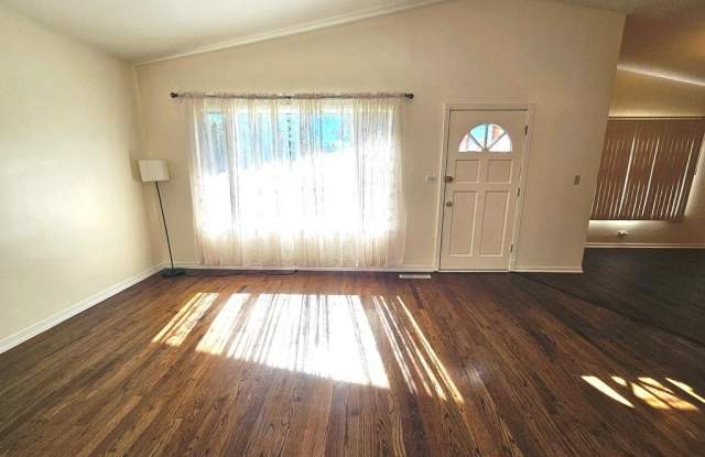 8522 W Normal Avenue W Gallery 4