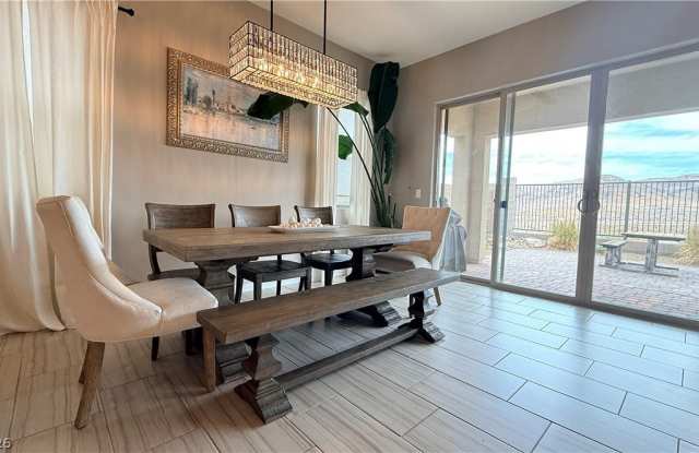 12389 Valley Chase Avenue Gallery 4