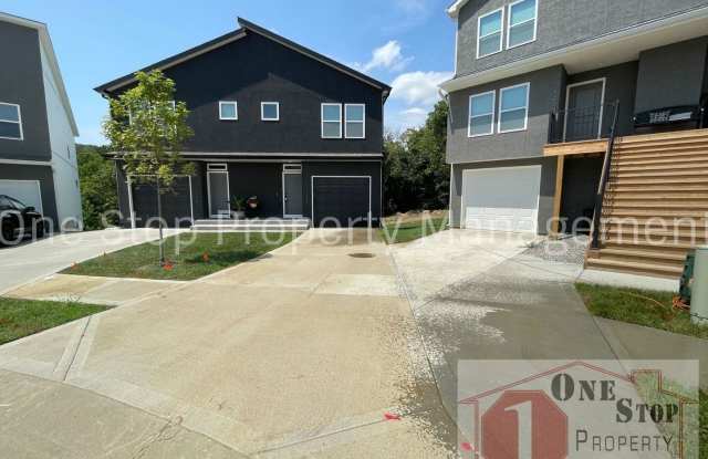 3 Bedroom, 2.5 Bath Modern Townhome in North Kansas City, MO photos photos