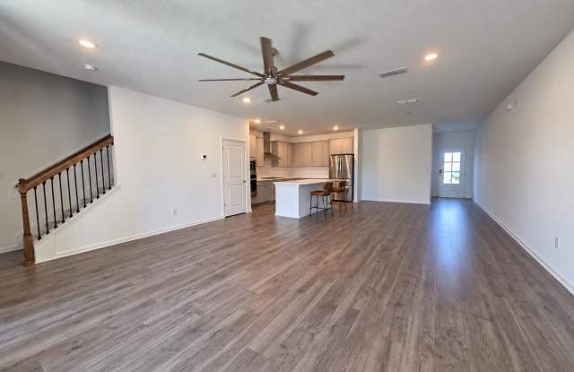 452 CHERRY ELM Drive Gallery 3