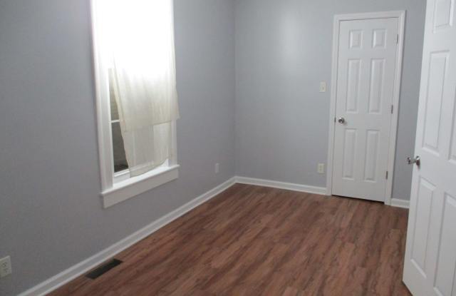 3 Bedroom 1 Bath Gallery 4