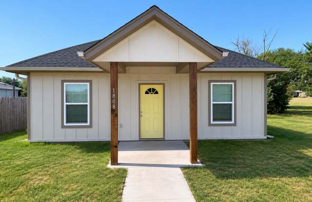 Brand-New 3-Bedroom Home for Rent in Lawton, OK photos photos Brand-New 3-Bedroom Home for Rent in Lawton, OK photos photos