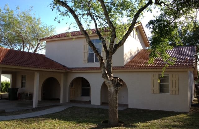 804 Avenida De Leon - 804 Avenida De Leon, Rancho Viejo, TX 78575