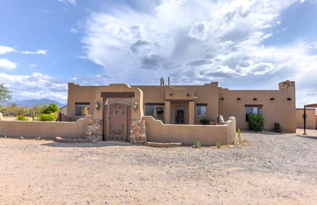 455 North Brahma Road photos photos