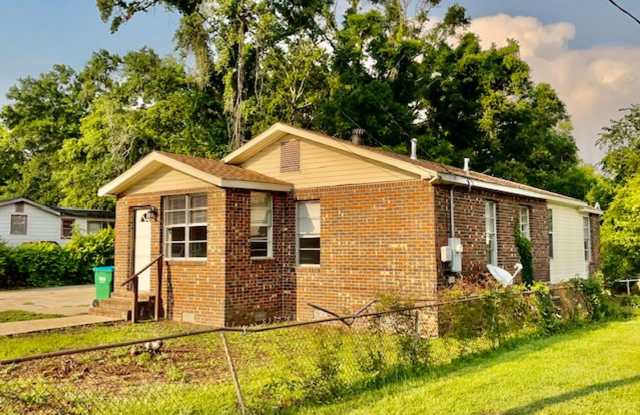 Gulfport 2 Bedroom photos photos