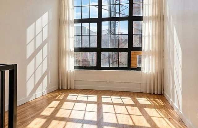 248 Mckibben St Gallery 2