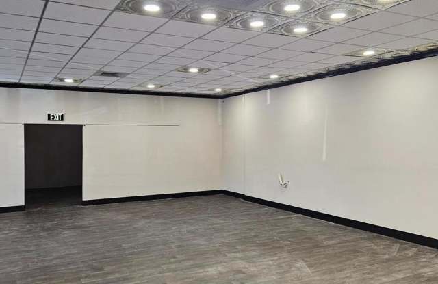 1115 N BLACK HORSE Pike Gallery 2