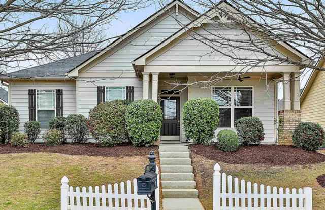 PROCUREMENT - 108 Majestic Dr - 3 BDRM, 2 BA in Stonebridge Subdivision, Minutes from Downtown Newnan. Located Near Shopping, Restaurants, and I85. photos photos
