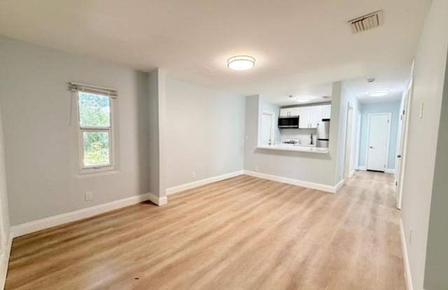 731 TUSCALOOSA Street 1, West Palm Beach, FL 33405 - 1447 Gallery 3