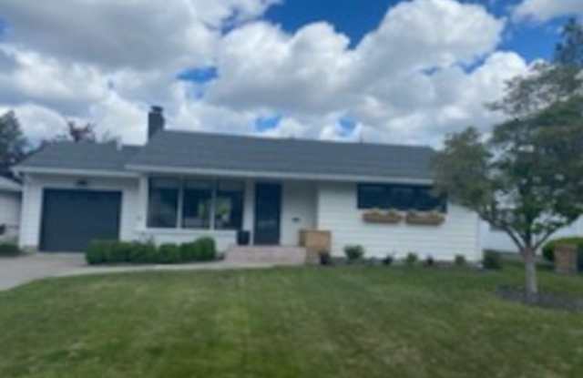 1115 East Club Court photos photos