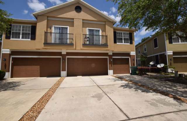 3 bedroom 2.5 bath townhome for rent at 15349 Oak Apple Ct. #5B, Winter Garden,FL 34787 photos photos