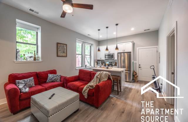 1456 W Addison St photos photos