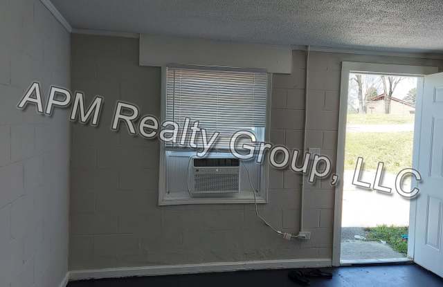 Updated apartment off Harden Street photos photos