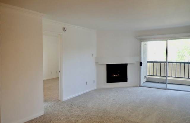 21520 Burbank Boulevard - 21520 Burbank Boulevard, Los Angeles, CA 91367