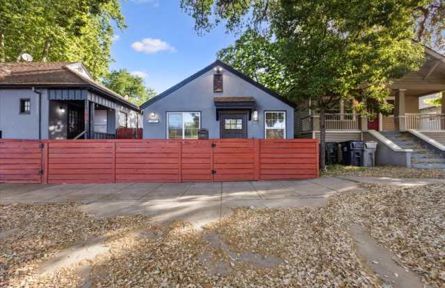 1307 W St photos photos