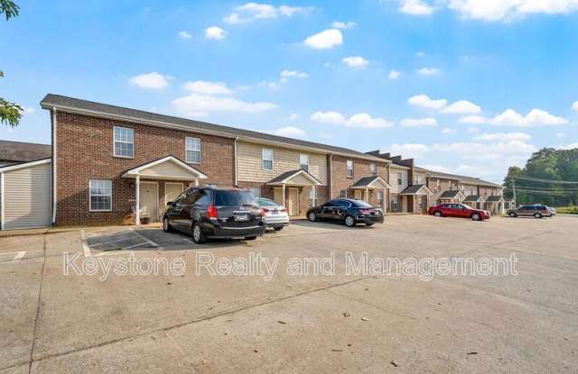 2296-G McCormick Ln photos photos