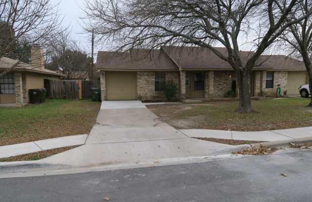 GREAT ROUND ROCK LOCATION photos photos