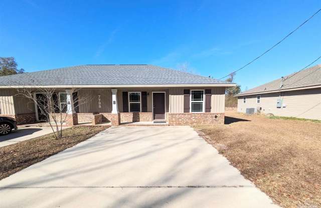 7799 Ira Dr Gallery 1