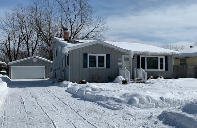8785 Monroe Ave. - 8785 Monroe Avenue, Munster, IN 46321