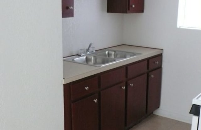 2420 Southmore - 2 - 2420 Southmore Blvd, Houston, TX 77004
