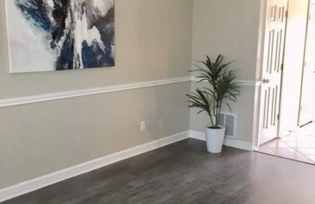 135 Winchester Drive Gallery 3