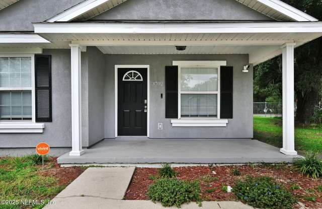 3702 WOOD CREEK Lane Gallery 4