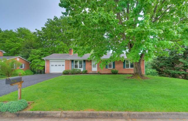 Available for the 2027-2028 lease term. Gallery 4
