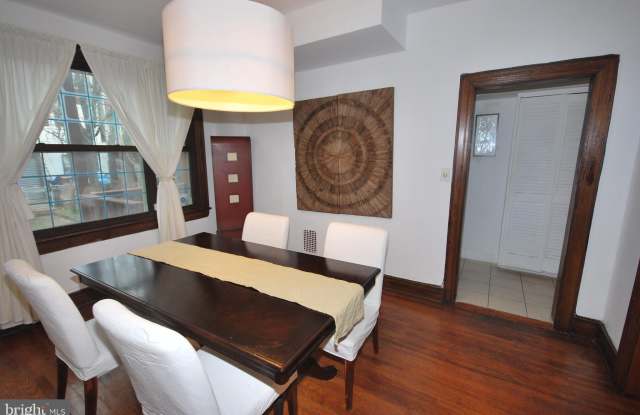 1410 PERRY PLACE NW Gallery 3